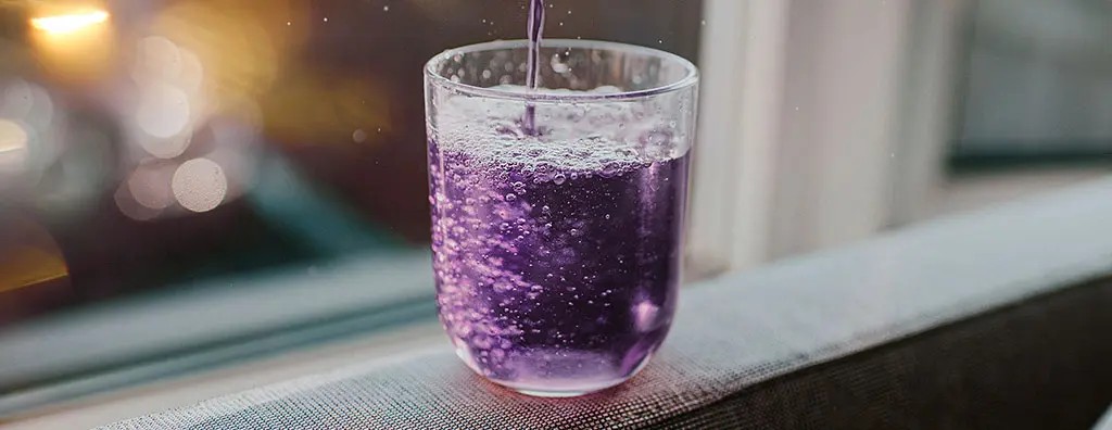 Pooring beverage in a glass